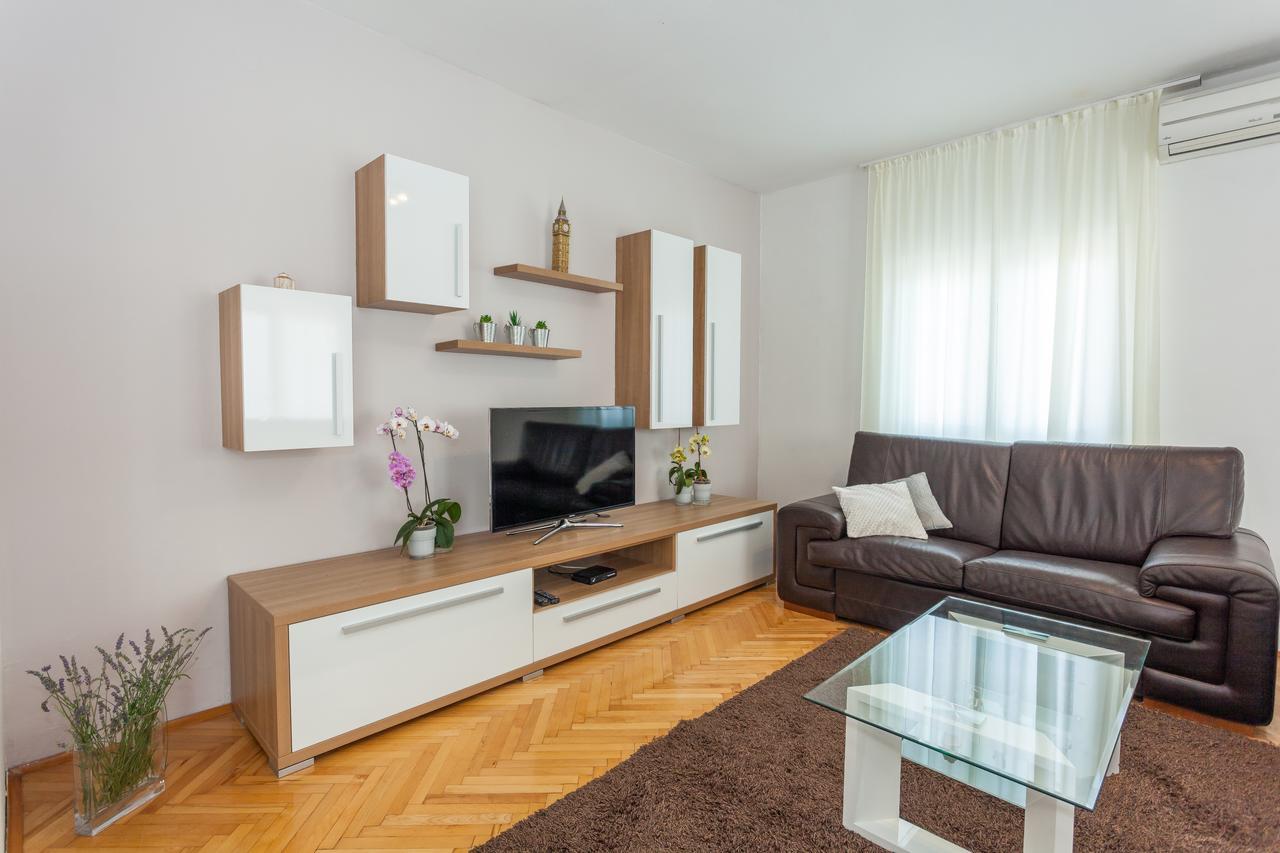 Apartment Klara Biograd Na Moru Exterior photo